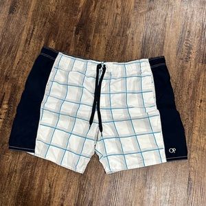 Men’s swim trunks